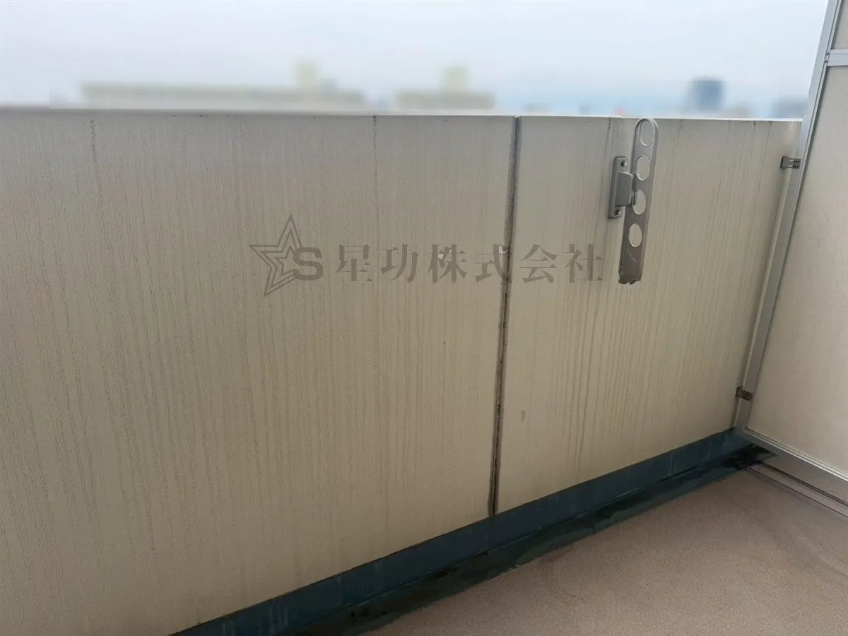 【マンション腰壁の雨だれ洗浄】塗装前の下地処理で美しい仕上がりへ